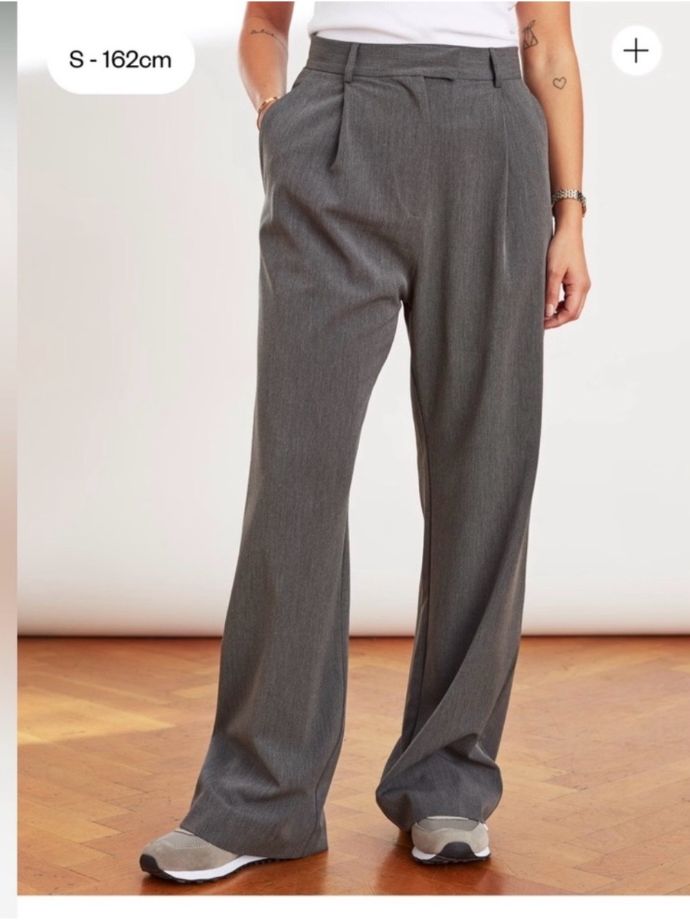 Wide Leg Pleated Trousers in Charcoal Gray